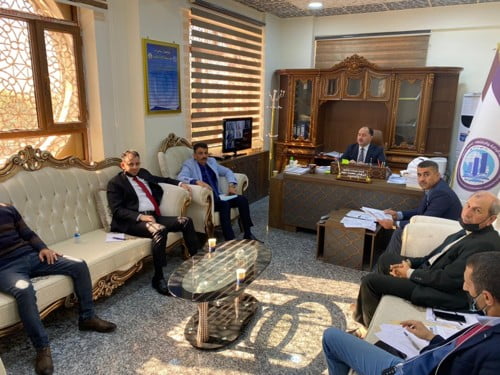 اجتماع الهيئة المشرفة على الدراسة المسائية في كلية الادارة والاقتصاد .