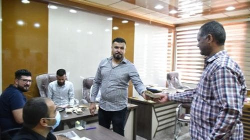 عميد التربية البدنية يتابع ملاعب الكلية
