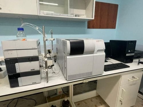 مناقشة رسالة ماجستير في كلية الطب