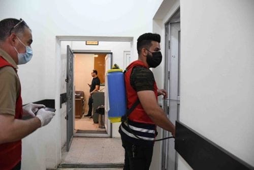 استمرار التدقيق لملفات المتقدمين لدراسة الماجستير