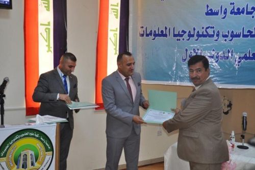 طلبة الدراسات العليا يسجلون مباشراتهم للعام الدراسي 2022-2023