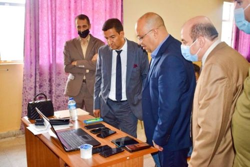 المباشرة بإنشاء قاعات مناقشة في كلية العلوم التطبيقية