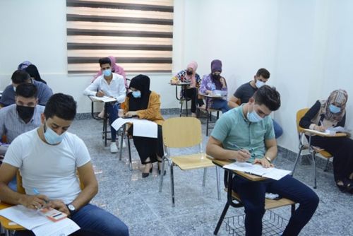 متابعة سير الامتحانات الالكترونية النهائية لطلبة الدراسات الأولية