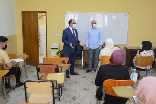 اقسام كلية الادارة والاقتصاد تنهي الامتحانات الحضورية