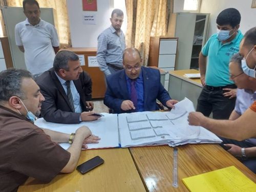 تهنئة تدريسي في كلية العلوم التطبيقية بمناسبة الترقية
