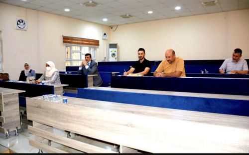 جامعة سامراء-تجري اختبار صلاحية التدريس للاختصاصات العلمية
