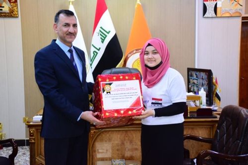 عميد التربية البدنية يكرّم الفائزين ببطولة تنس الطاولة