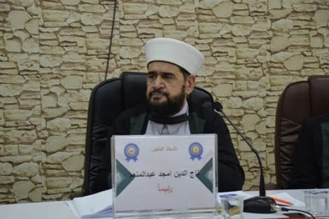 السيد عميد كلية التربية يتابع سير العمل في اقسام و شعب الكلية