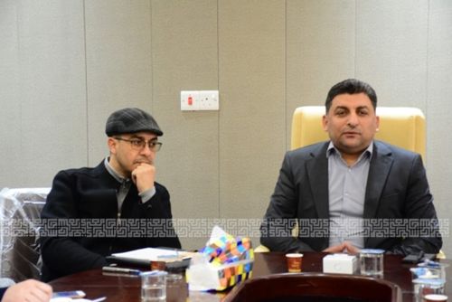 الأستاذ المساعد الدكتور عماد طارق حنون يُناقش رسالة ماجستير بجامعة الموصل