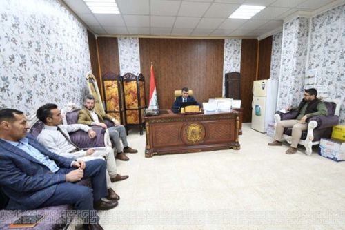 مدير قسم شؤون الطلبة والتسجيل يجتمع بمسؤولي الشعب بالكليات