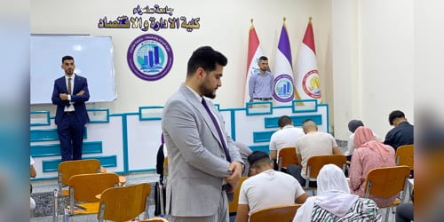 طلبة قسم الاقتصاد يفتتحون الامتحانات الحضورية .