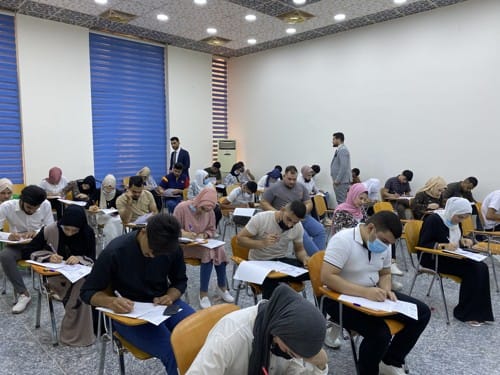 تدريسي من اللغة الروسية، يشارك في الترجمة الإعلامية والسياسية*