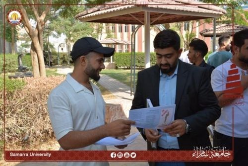 طالب بكلية التربية يناقش رسالته التي تبحث تعدد الأوجه الإعرابية في تفسير القرآن