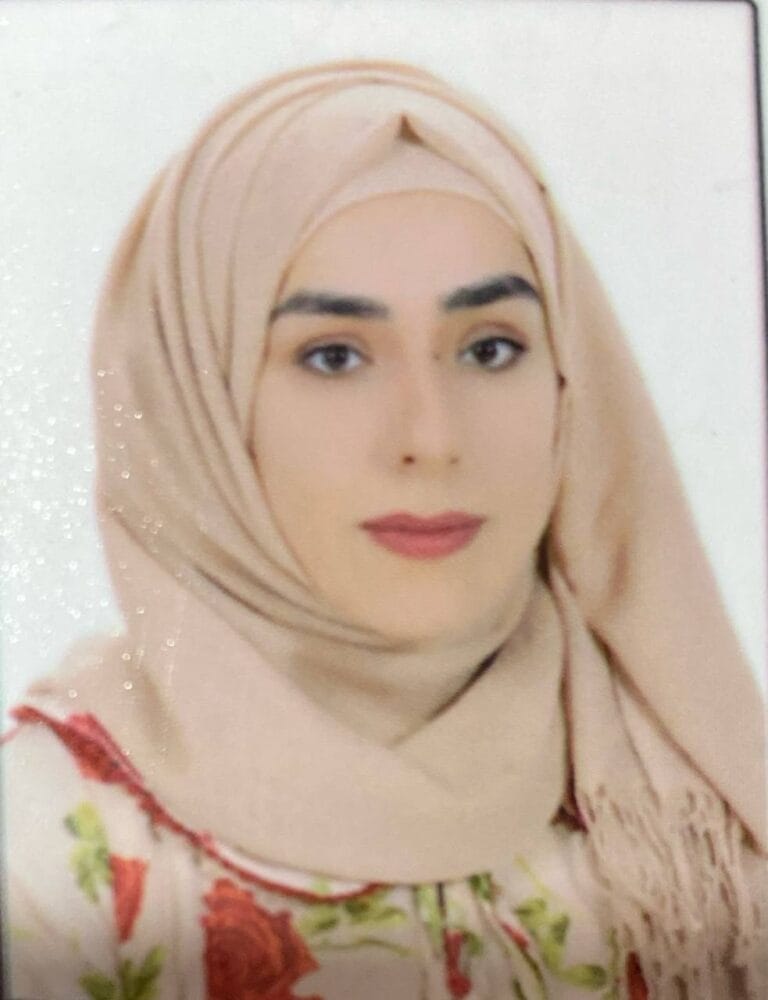 زينب علي حسين