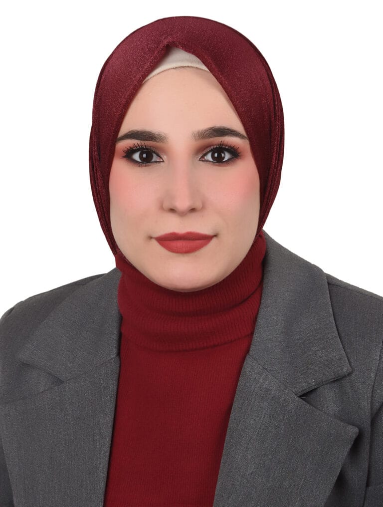 عائشة نائل عرب حسن