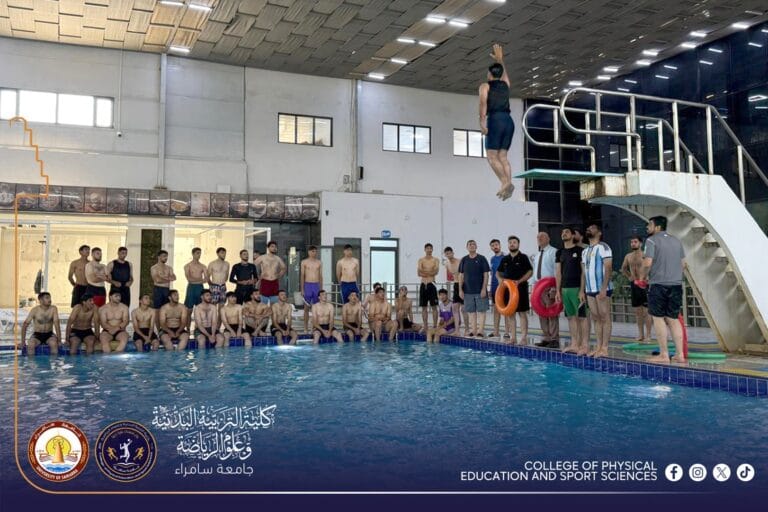 عميد كلية التربية البدنية يشرف على الاختبار العملي لمادة السباحة