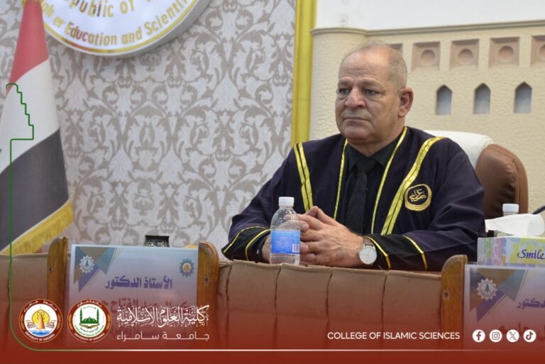 الدكتور كمال عبدالفتاح حسن يشرف على مناقشة رسالة ماجستير في كلية التربية